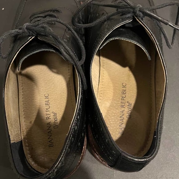 Banana Republic Mens Black Italian Leather Dress Shoes Wingtip Oxfords Size 11M - Picture 9 of 11